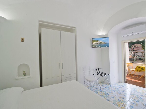 1 bedroom, Internet