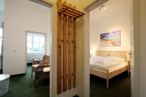 Unclassified image, 4 of 11, button