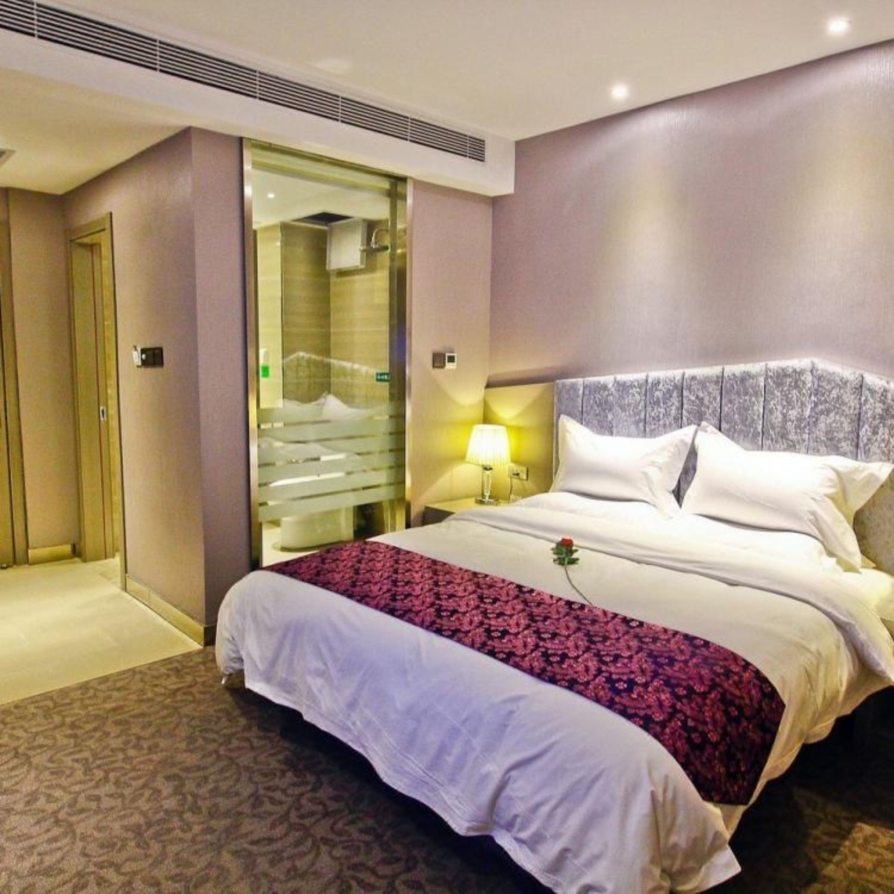 Classic Double Room (Mainland Chinese Citizen Only) | Free WiFi