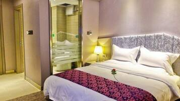 Classic Double Room (Mainland Chinese Citizen Only) | Free WiFi