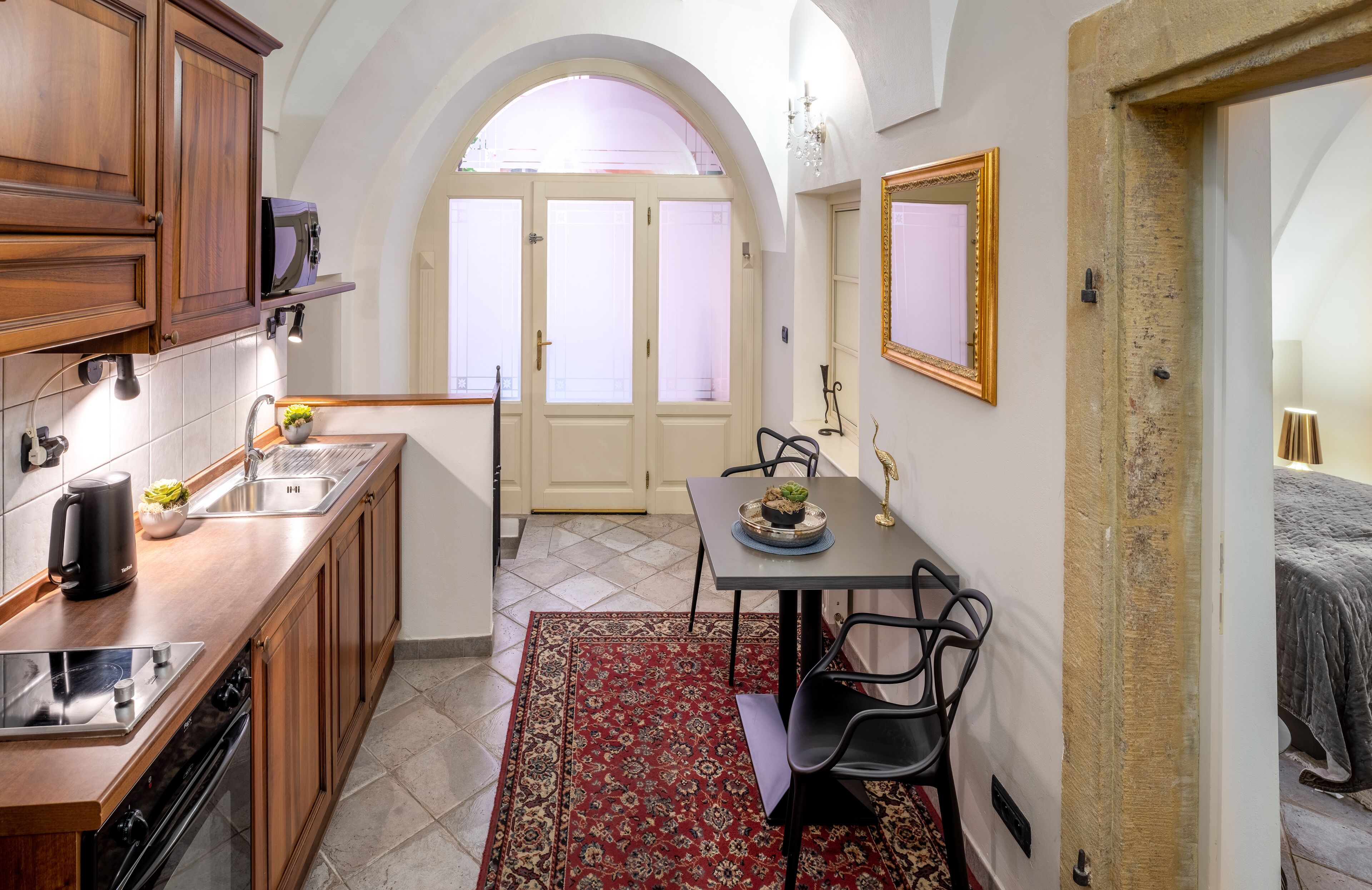 Deluxe Studio | Private kitchen