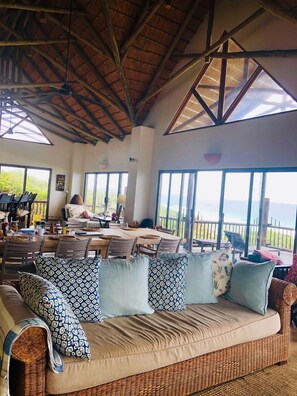 Living area - Kangela 6 (Ponta d'Ouro)