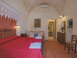 2 dormitorios y Internet