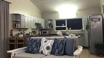 House | Living area | Flat-screen TV