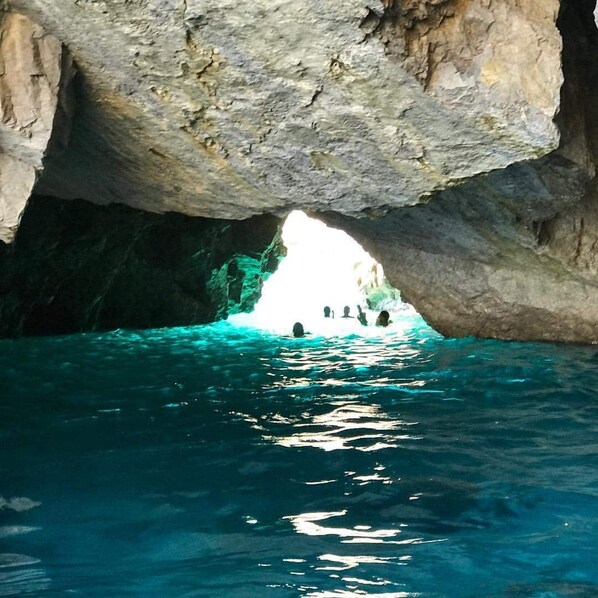 حمّام سباحة خارجي