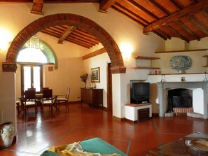 Living area - Country house in Chianti with pool ID 32 (Montaione)