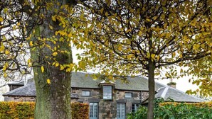 Unclassified image, 4 of 18, button - Coach House (North Berwick)