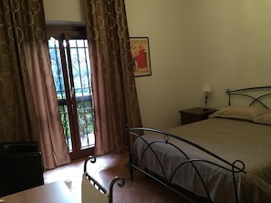 Double Room, Private Bathroom (External)