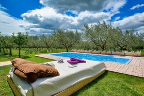Outdoor pool - Casa Oliveto - relax in Nature (Marčana)