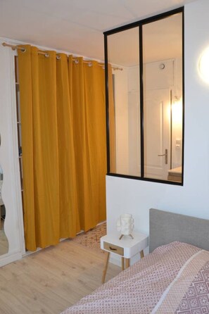 4 عدّة غرف نوم ومكتب