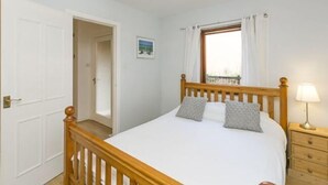 2 bedrooms, iron/ironing board, free WiFi, bed sheets - Seahaven (North Berwick)