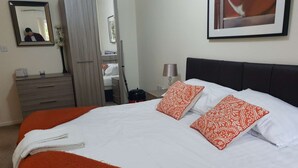 Room - Discover The Sawmills — Your Luxury Carlisle Townhouse Retreat (Carlisle)