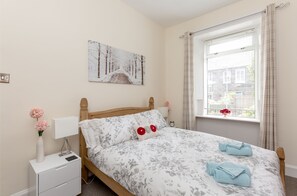 Apartment (1 Bedroom)