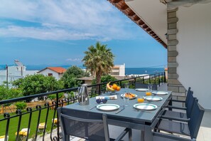 Balcony view - Villa Artemida Vravrona (Spata-Artemida)