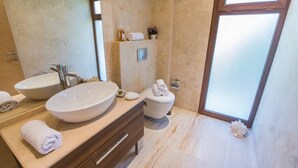 Soap, shampoo - Villa Panorama 2, Ortaalan, Kalkan (Kas)