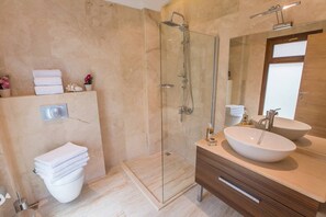 Soap, shampoo - Villa Panorama 2, Ortaalan, Kalkan (Kas)