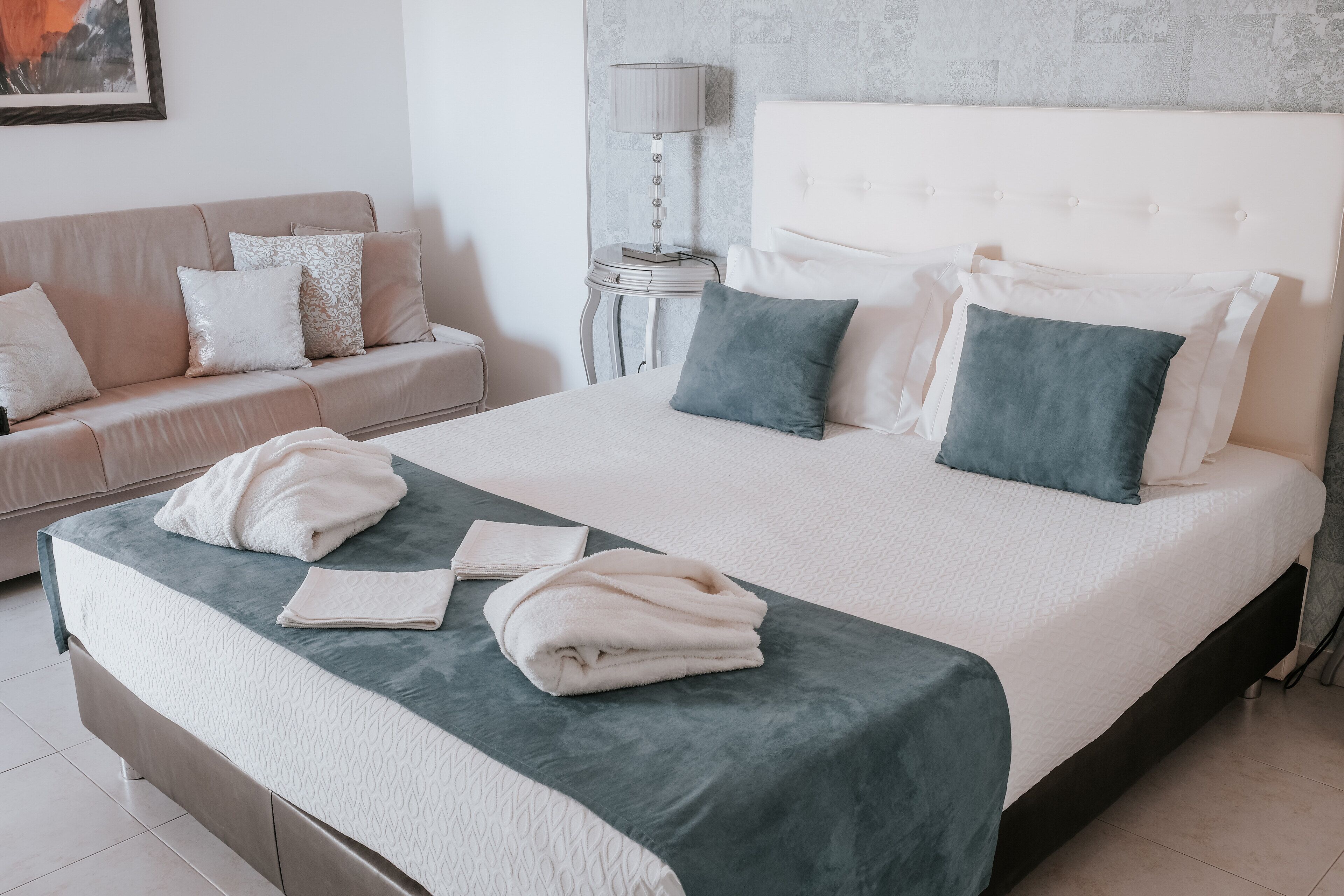 Superior Room | Premium bedding, individually furnished, blackout drapes, soundproofing