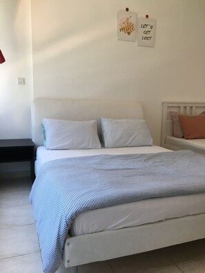 2 bedrooms, desk, iron/ironing board, free WiFi - Octavius Holiday Home, Large 2 BR Apt near Global Village & Dubai Outlet Mall (Dubai)