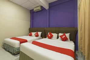 Family Room | Free WiFi - SPOT ON 89861 Man Hotel (Kota Bharu)