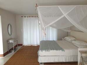 Villa | 5 bedrooms, iron/ironing board, bed sheets - Kangela 11 (Ponta d'Ouro)