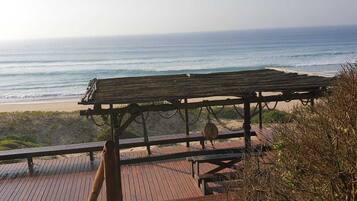 Villa | Beach/ocean view