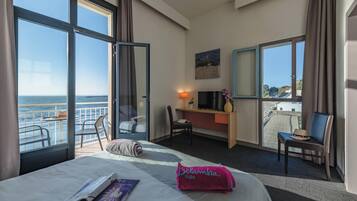 In-room safe, desk, iron/ironing board, free WiFi