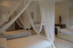 บ้านพัก | 5 ห้องนอน, เตารีด/โต๊ะรีดผ้า, ผ้าปูที่นอน