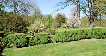 GITE AUX FLEURS DE CERISES - Le Plessis Luzarches (95) _ 4 personnes