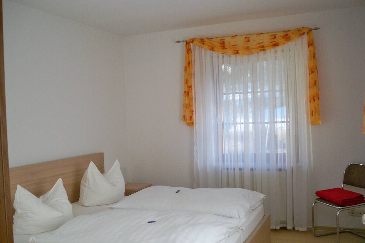 Family Room, 2 Bedrooms | Wi-fi percuma, cadar katil 