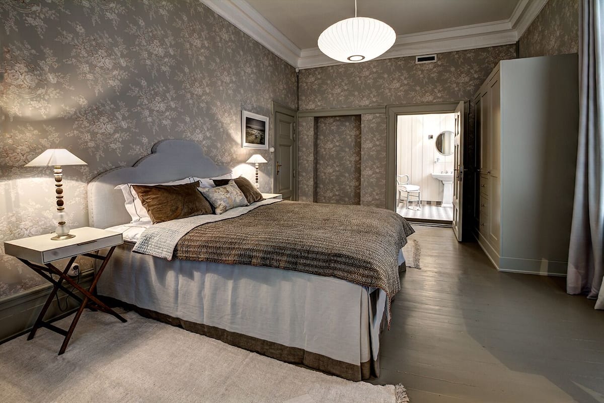 Double Room | In-room safe, desk, blackout drapes, iron/ironing board (on request)
