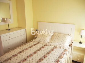 3 Schlafzimmer, Bügeleisen/Bügelbrett, WLAN, Bettwäsche
