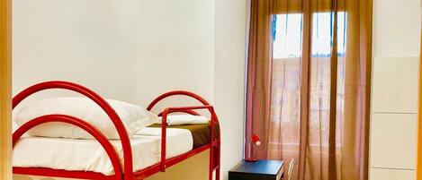 Shared Dormitory, Women only | In-room safe, desk, soundproofing, free WiFi