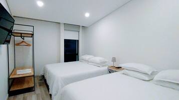 Family Room | Down duvets, free WiFi, bed sheets