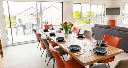 Villa Surcouf 5 stars - sea view - private pool and beach 200m away