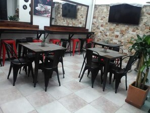 Desayuno completo incluido todos los días