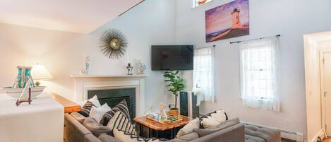 TV, fireplace, computer monitors, printers