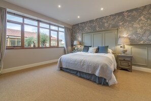 3 Schlafzimmer, Bügeleisen/Bügelbrett, Internetzugang, Bettwäsche