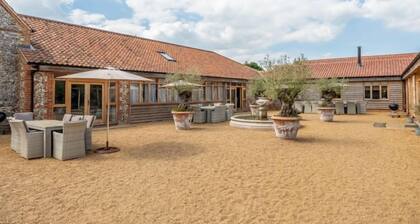 Hill Farm Massingham, Little Massingham, Norfolk
