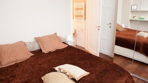 Double Room | Down comforters, WiFi (free) - Logies Windsor (Ostend)