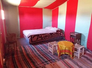 Standard Tent, 1 Double or 2 Twin Beds | Individually decorated, individually furnished - Mhamid Tours (M'Hamid El Ghizlane)