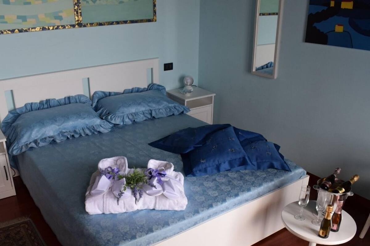 Chambre Double Deluxe (Lavanda) | Minibar, coffres-forts dans les chambres, décoration personnalisée