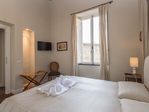 Apartment, 3 Bedrooms, Balcony, City View - RSH Fori Imperiali Breathtaking View (Rome)