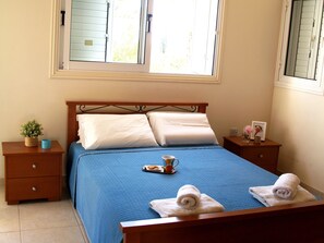 Familie villa | 3 slaapkamers, een kluis op de kamer, individueel gedecoreerd