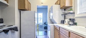 Hosteeva Capitol Hill Condos