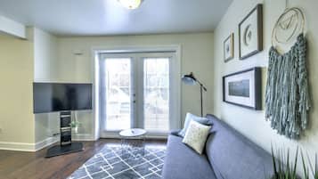 Comfort Condo, 1 Queen Bed with Sofa bed | View from room