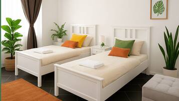 Business Apartment | 3 bedrooms, desk, free WiFi