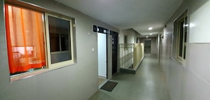 رواق