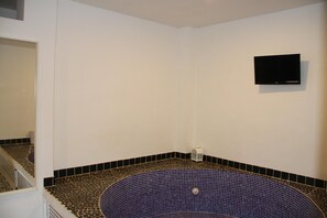 Interior - D2 Ducal Apartment with private pool (Gandia)