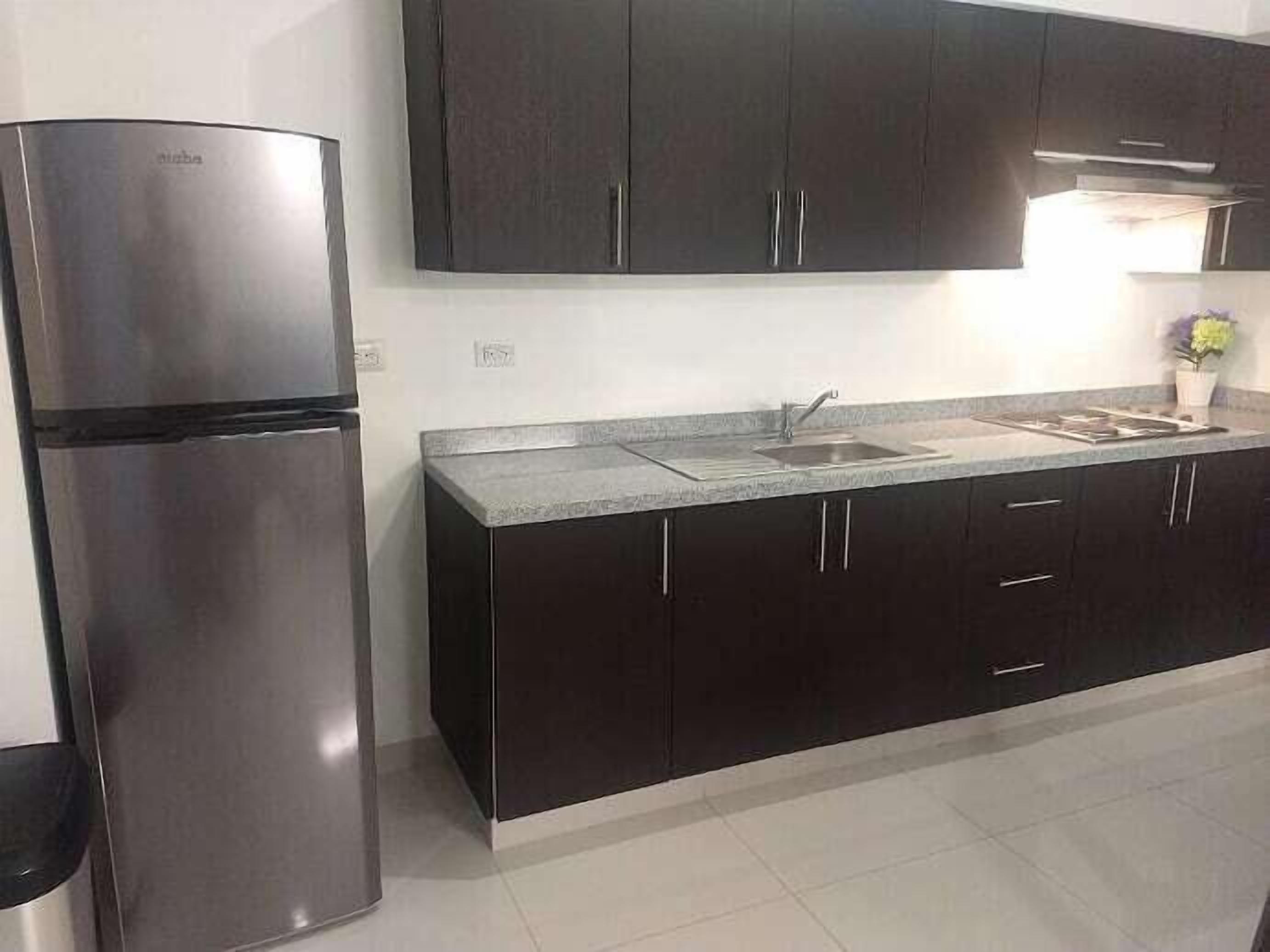 junior apartment, 1 bedroom | living area | 32-inch flat-screen tv with cable channels, tv