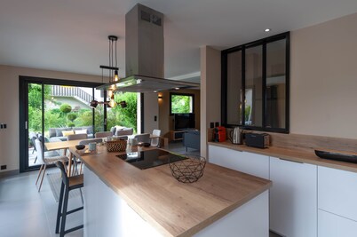 Lake Annecy contemporary house with private pool - Wifi